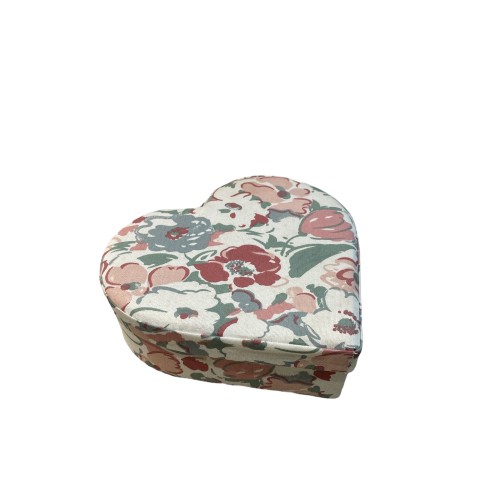 Κουτί/μπιζουτιέρα υφασμάτινη σε σχήμα καρδιάς 21x21x7cm
