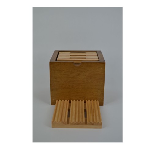 Σετ σουβέρ ξύλινα 6 τμχ. cherry/natural με βάση