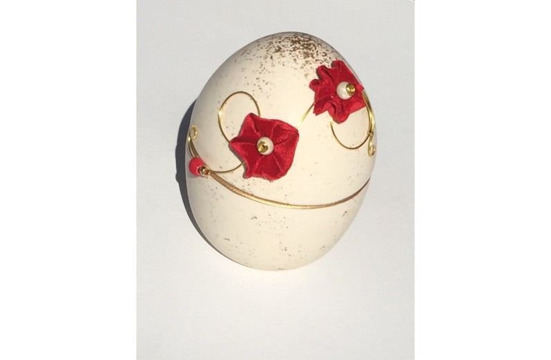 Αυγό χειροποίητο ανοιγόμενο Velvet ivory/red 11X15 εκ.