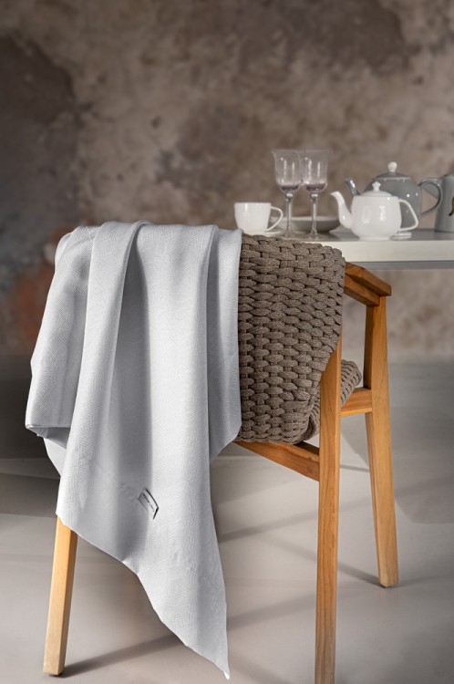 Τραπεζομάντηλο Motion Silver