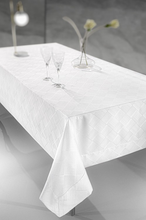 Τραπεζομάντηλο Attitude White